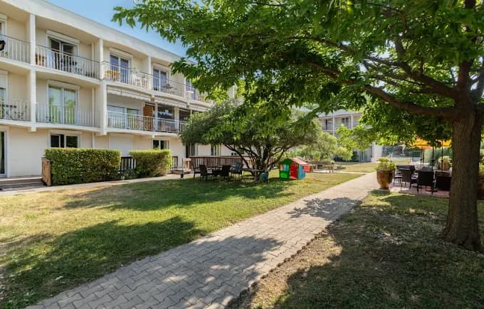 T1 avec terrasse
